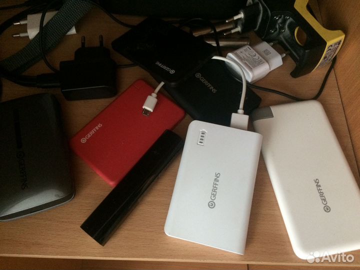 Паурбанк 2500 мач