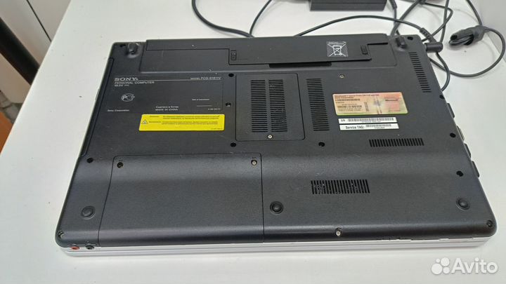 Ноутбук Sony pcg-61611v