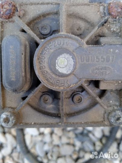 Дроссельная заслонка Volvo 8644346