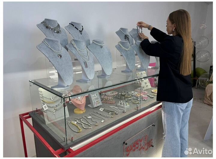 Ищу партнера, вместе заработаем на украшениях