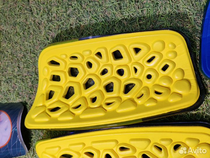 Щитки футбольные nike mercurial