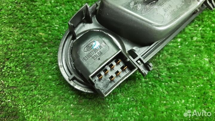 Джойстик регулировки зеркал Ford Fiesta 6