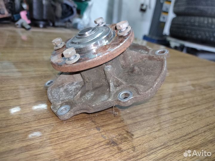 Помпа Cadillac SRX 2