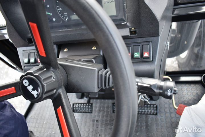 Трактор YTO X904, 2022