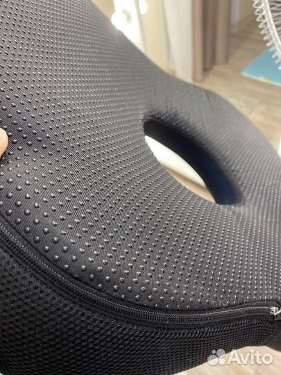 Ортопедичская подушка на стул для спины