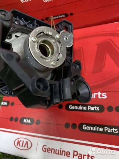 Линза фары правой Kia Sportage 4