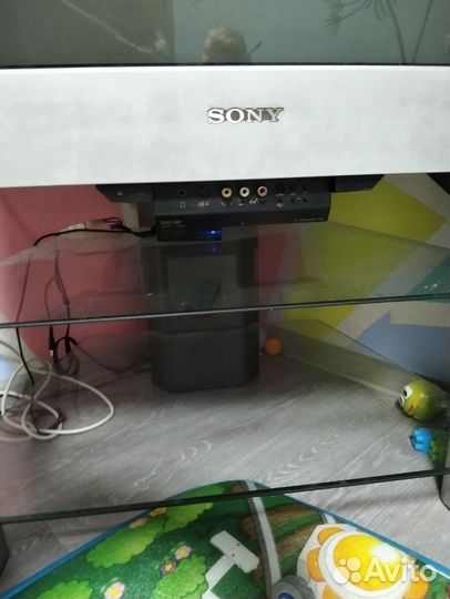 Телевизор с тумбой