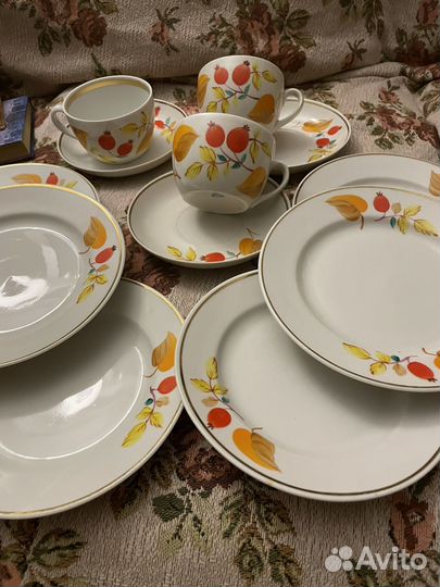 Сервизы и чайные пары Песочное