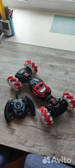 Машина на радиоуправлении перевертыш