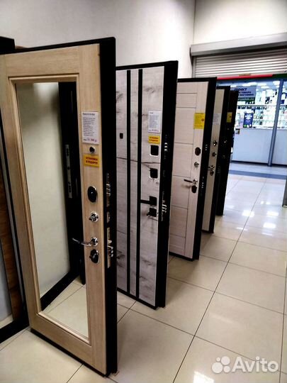 Дверь Входная