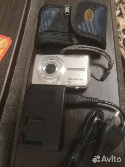 Компактный фотоаппарат olimpus