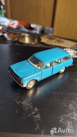 Модель автомобиля Волга Газ-24 универсал