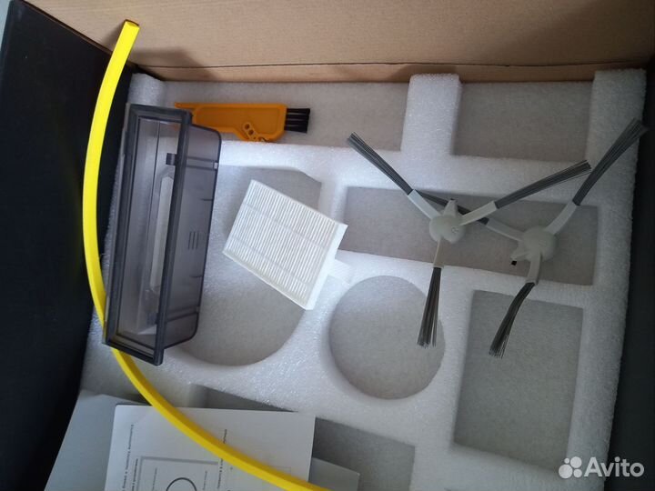 Робот пылесос