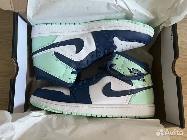 Air Jordan 1 Mid 9.5/10US