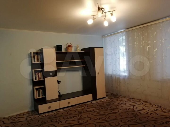 1-к. квартира, 32 м², 1/2 эт.