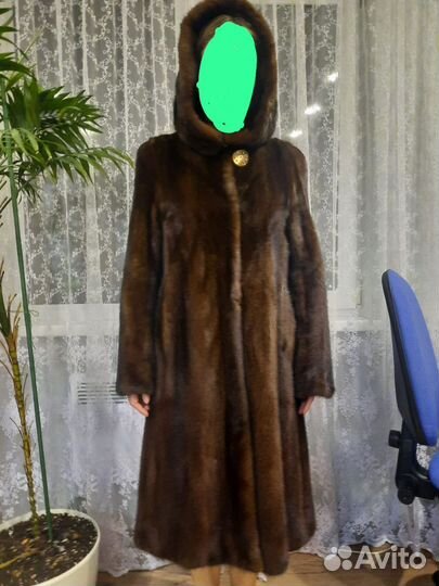 Шуба норковая с капюшоном 42 44