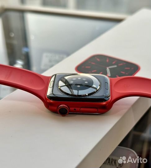 Apple Watch S6, 44mm (product) RED