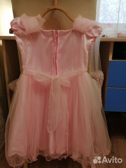 Праздничное платье для девочки