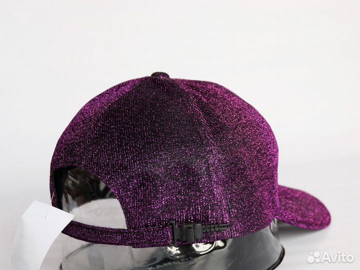 Бейсболка классическая летняя