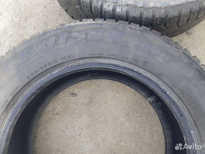Bridgestone Ice Cruiser 7000 225/65 R17