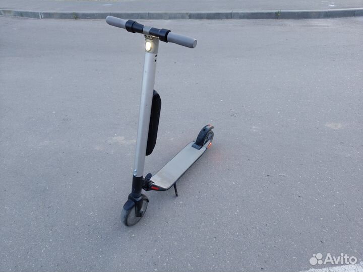 Электросамокат ninebot es2