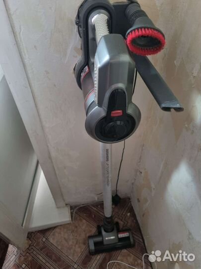 Пылесос redmond rv-ur356