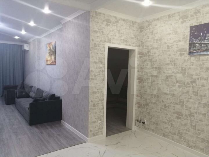 2-к. квартира, 72 м², 4/6 эт.