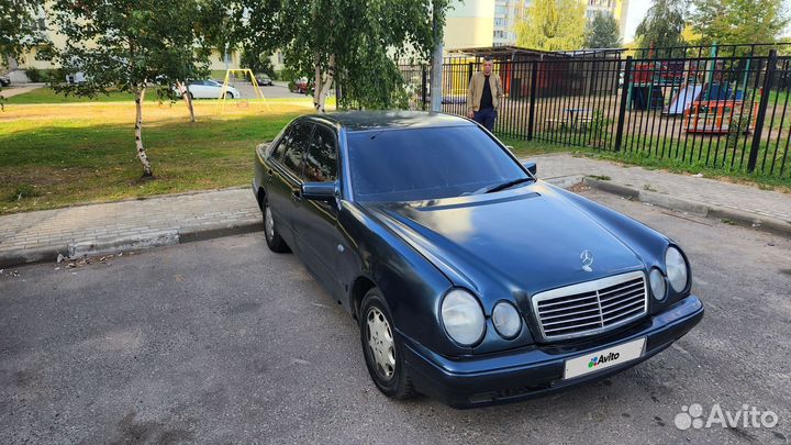 Mercedes-Benz E-класс 2 МТ, 1998, 470 000 км