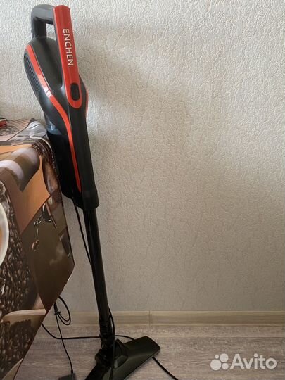 Вертикальный пылесос