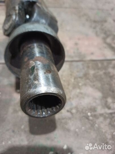 Карданный вал на Волгу