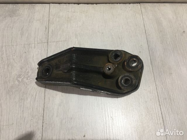 Кронштейн опоры двигателя KIA cerato 2 1.6 мт седа