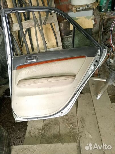 Книга по ремонту и обслуживанию тойота Марк 2 110