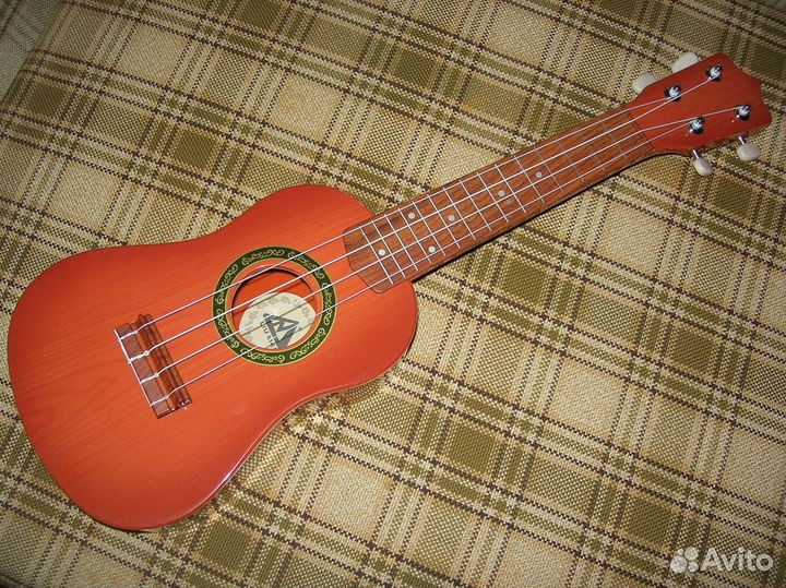 Новая укулеле гитара игрушка четыре струны