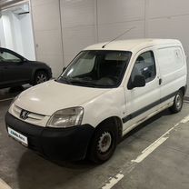 Peugeot Partner 1.4 MT, 2011, 195 000 км, с пробегом, цена 260 000 руб.