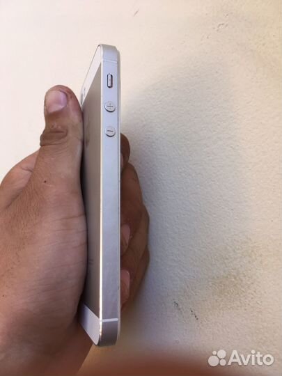 iPhone 5S, 16 ГБ