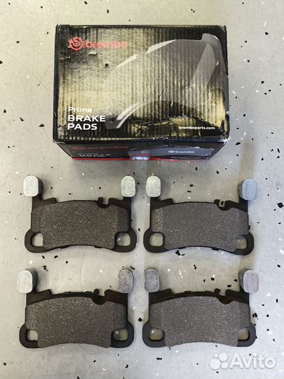 Колодки тормозные задние Porsche