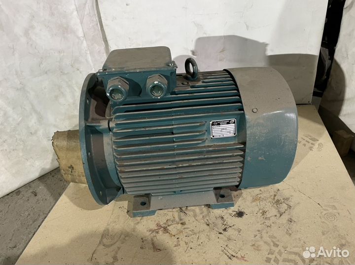 Электродвигатель KPR 200M4 37/1500
