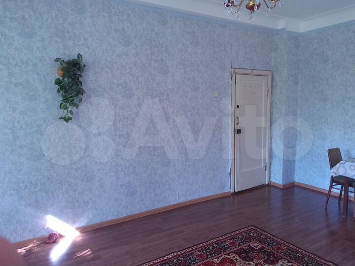 Комната 22 м² в 3-к., 4/4 эт.