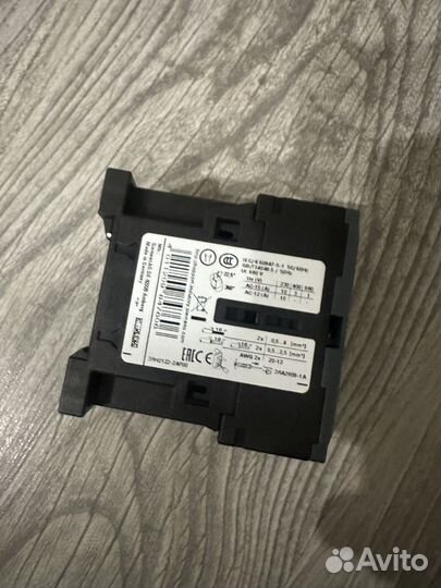 Вспомогательные контакторы Siemens 3RH2122-2AF00