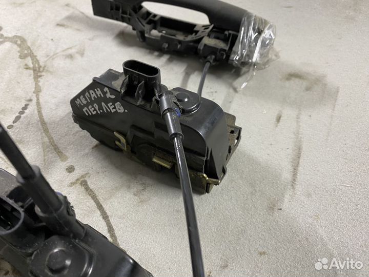 Замок передней двери Renault Megane II (2002–2006)