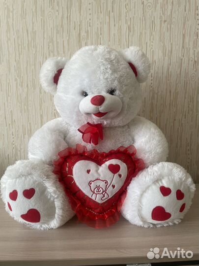 Плюшевый медведь