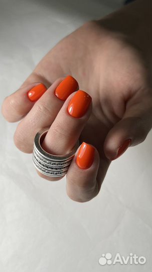 Маникюр и педикюр