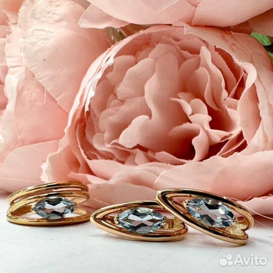 Золотой комплект с Топазом