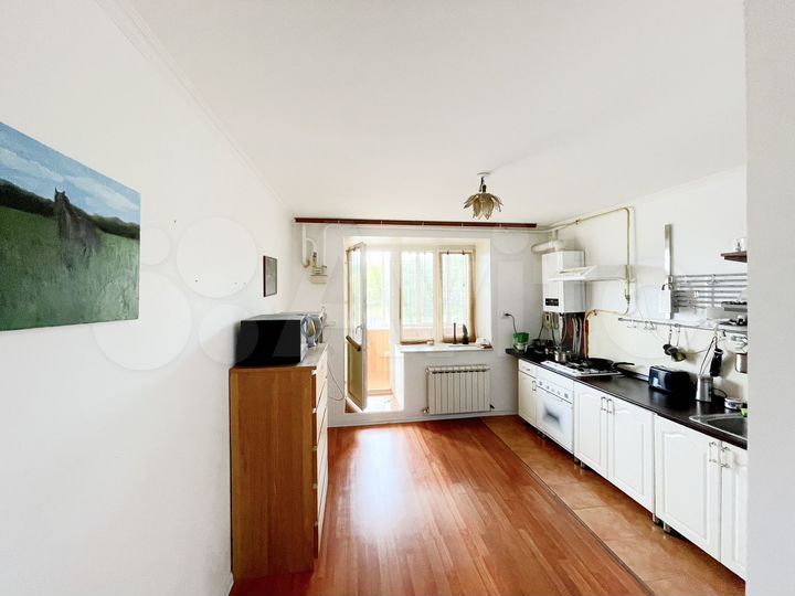 1-к. квартира, 43 м², 1/9 эт.