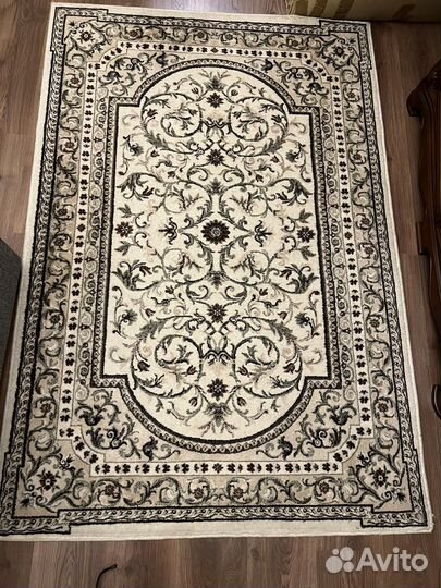 Ковер шерстяной