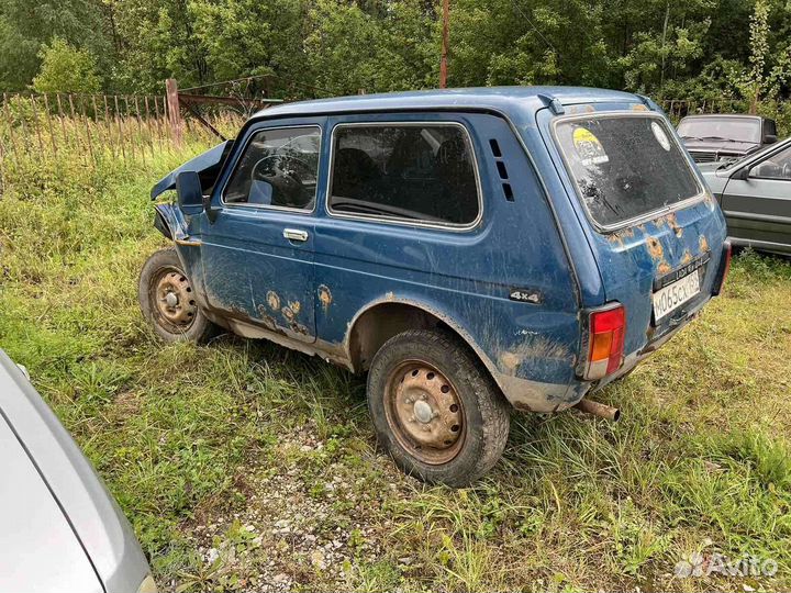 Двери на ниву 21214