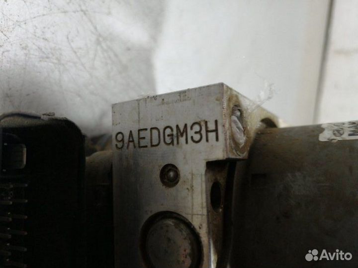 Блок управления тормозами/насос ABS Kia Rio