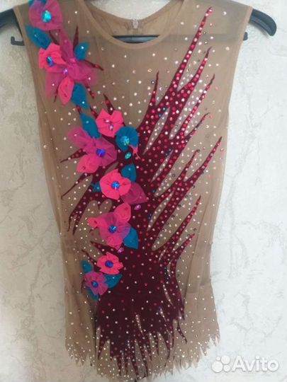 Купальник для художественной гимнастики