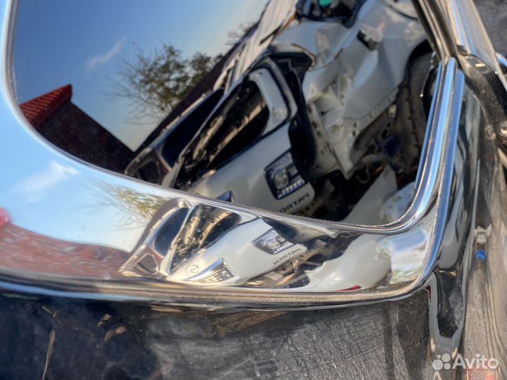 Nissan Patrol Y62 Форточка задняя