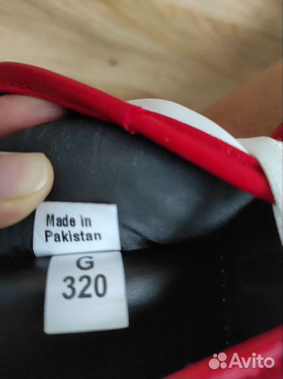 Боксерские перчатки Clinch 8 унций детские. Новые